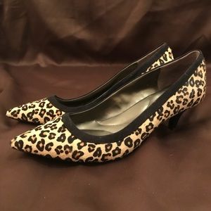 Bandolino Cheetah Print Heels